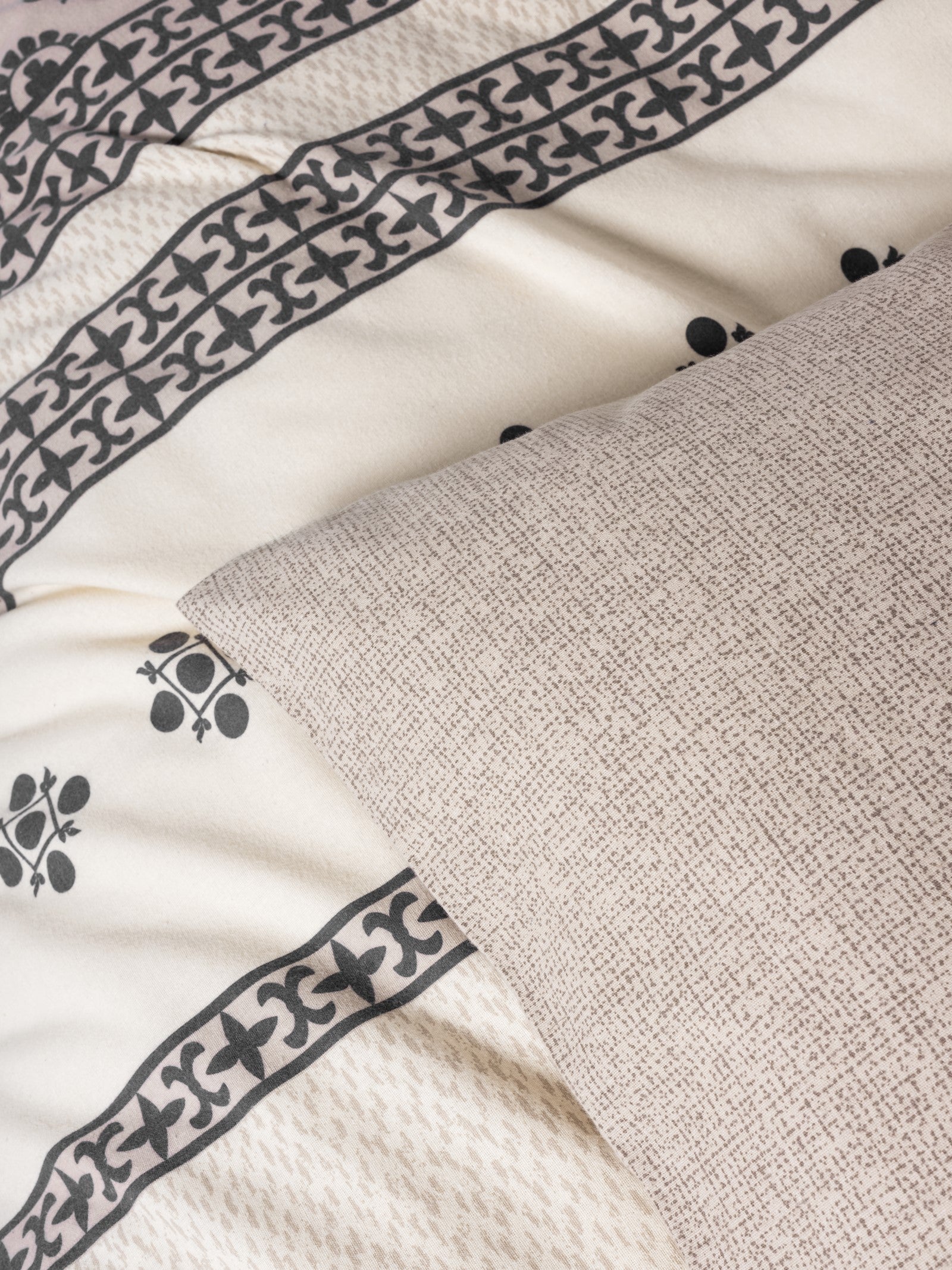 Flanel Çift Kişilik Nevresim Takımı Anita Karamel