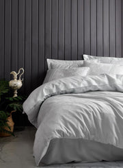 Jakarlı Saten Çift Kişilik Nevresim Takımı Leaf Buz Mavi