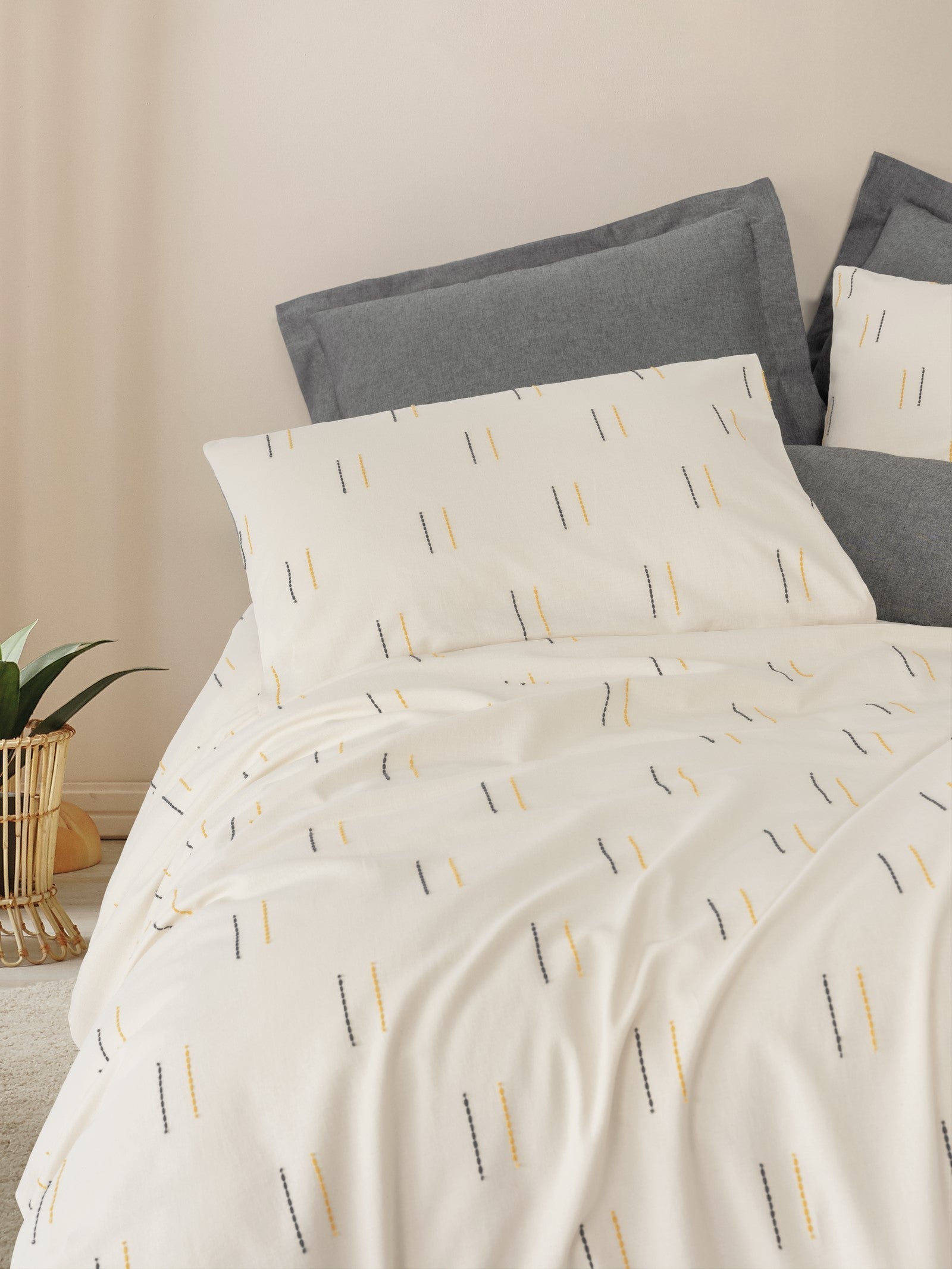 Loopra Çift Kişilik Nevresim Takımı Lura Gri