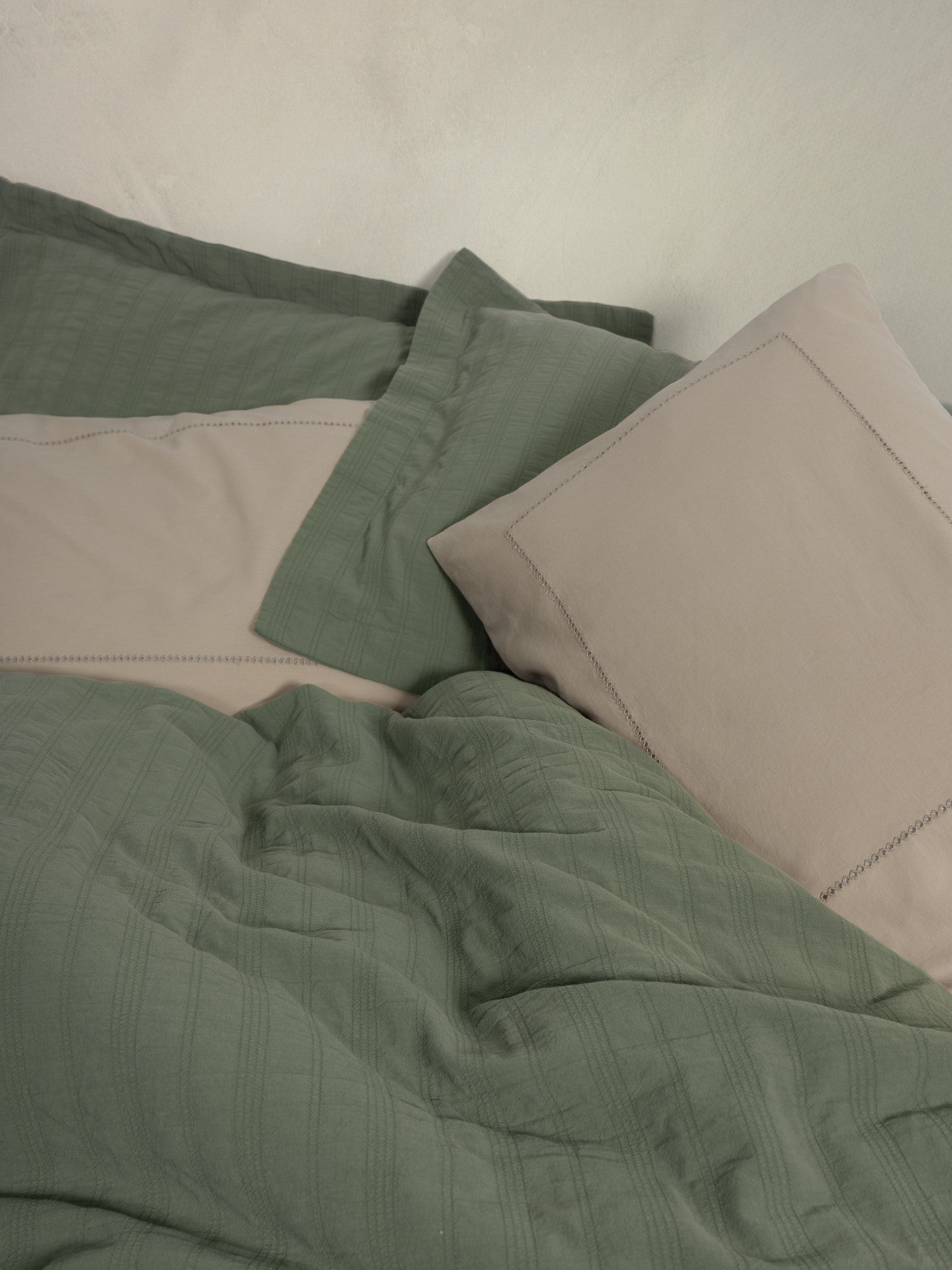 Natura Çift Kişilik Yatak Örtüsü/Pike Takımı Vilo Yeşil