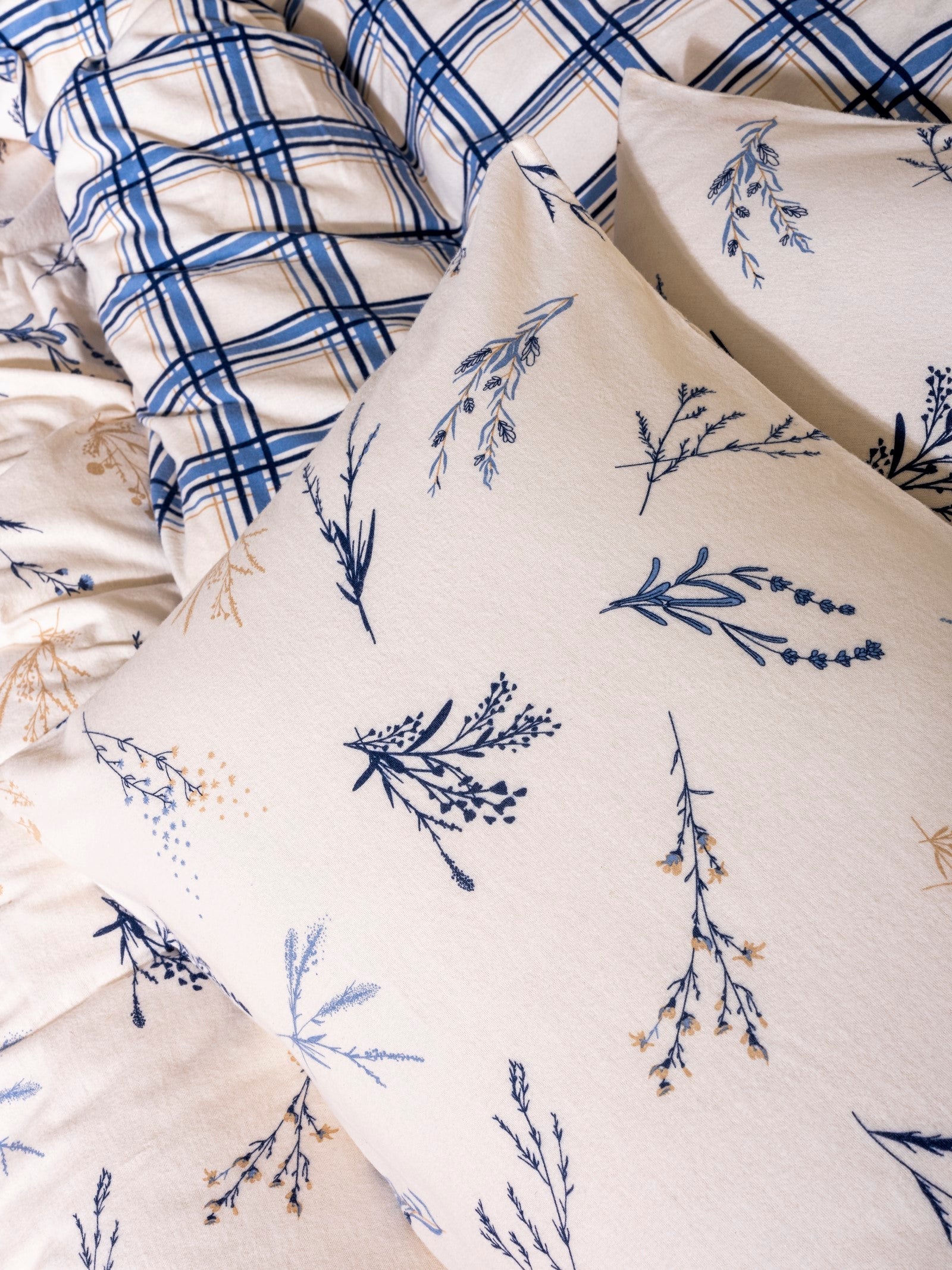 Flanel Çift Kişilik Nevresim Takımı Lavanid Mavi