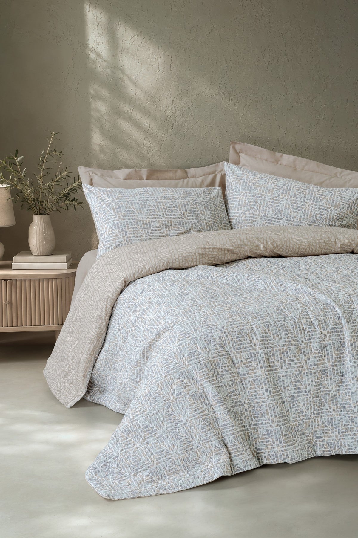 Minimal Double Fitted Sheet Complete Set Loom Beige