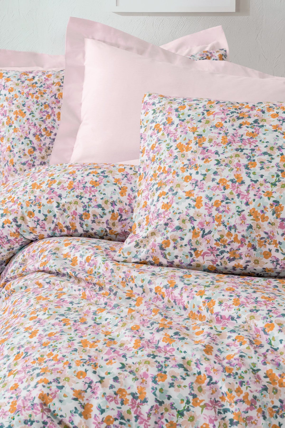 Pippa Pink Petite Single Fitted Sheet Duvet Cover Set