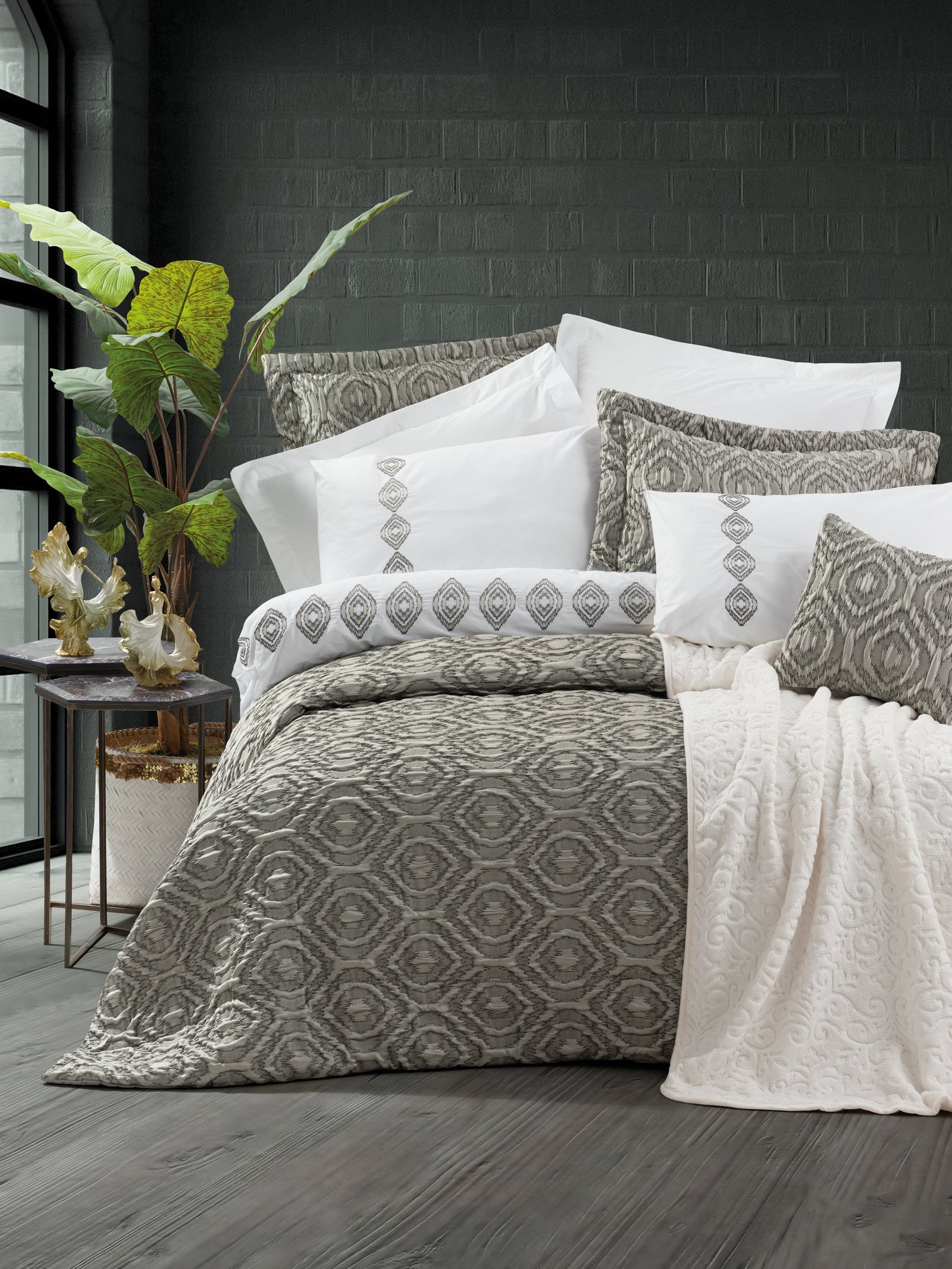 Platinium Dowry Set Orenda Beige